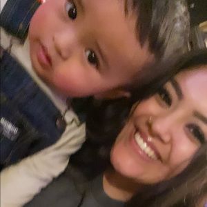 Meet your Posher, Noemi